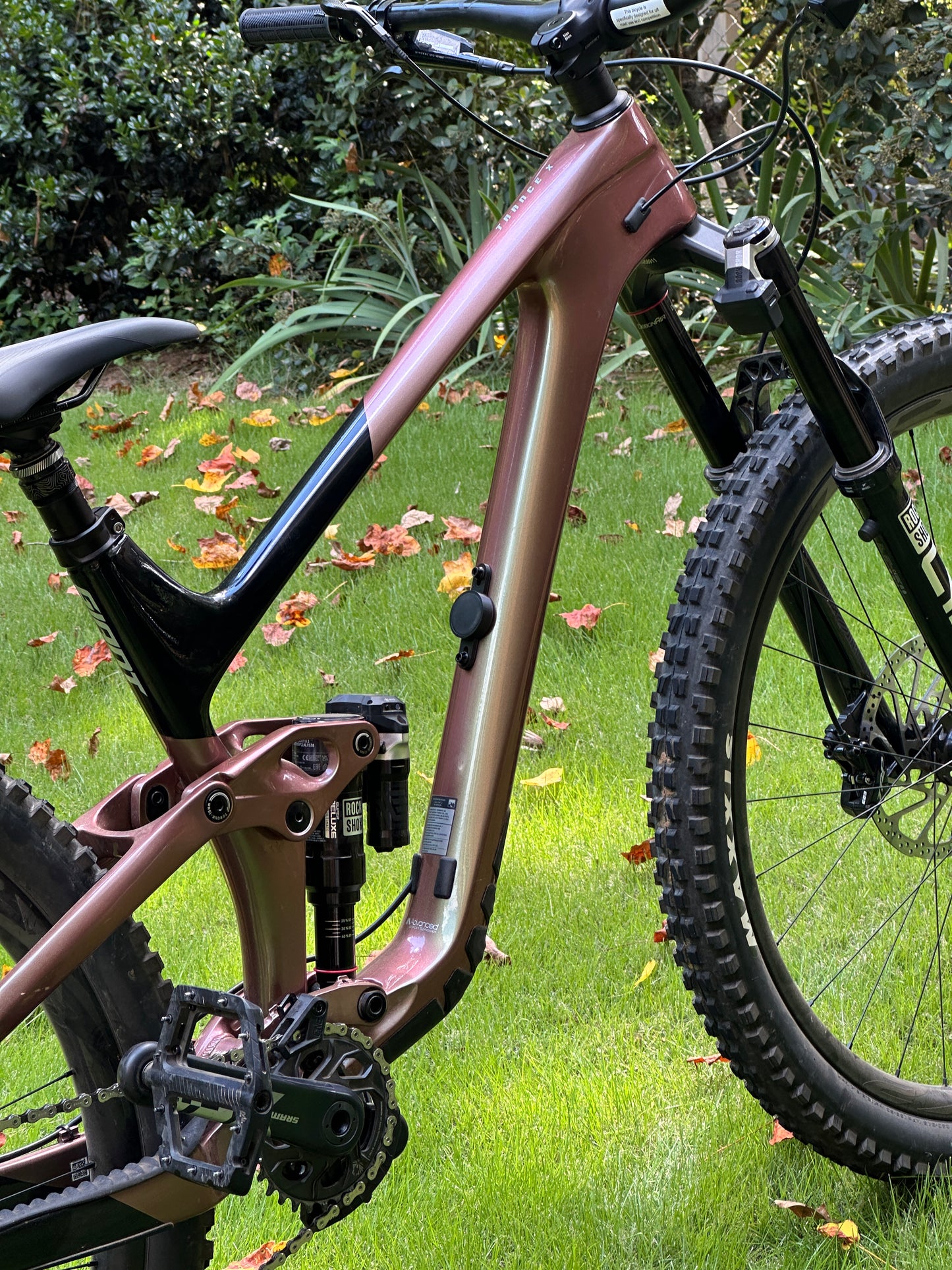 AirTag Bottle Cage Mount — Adjustable & Trail-Tested